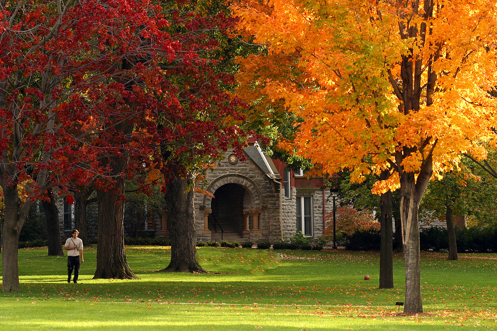 Macalester College Great College Deals